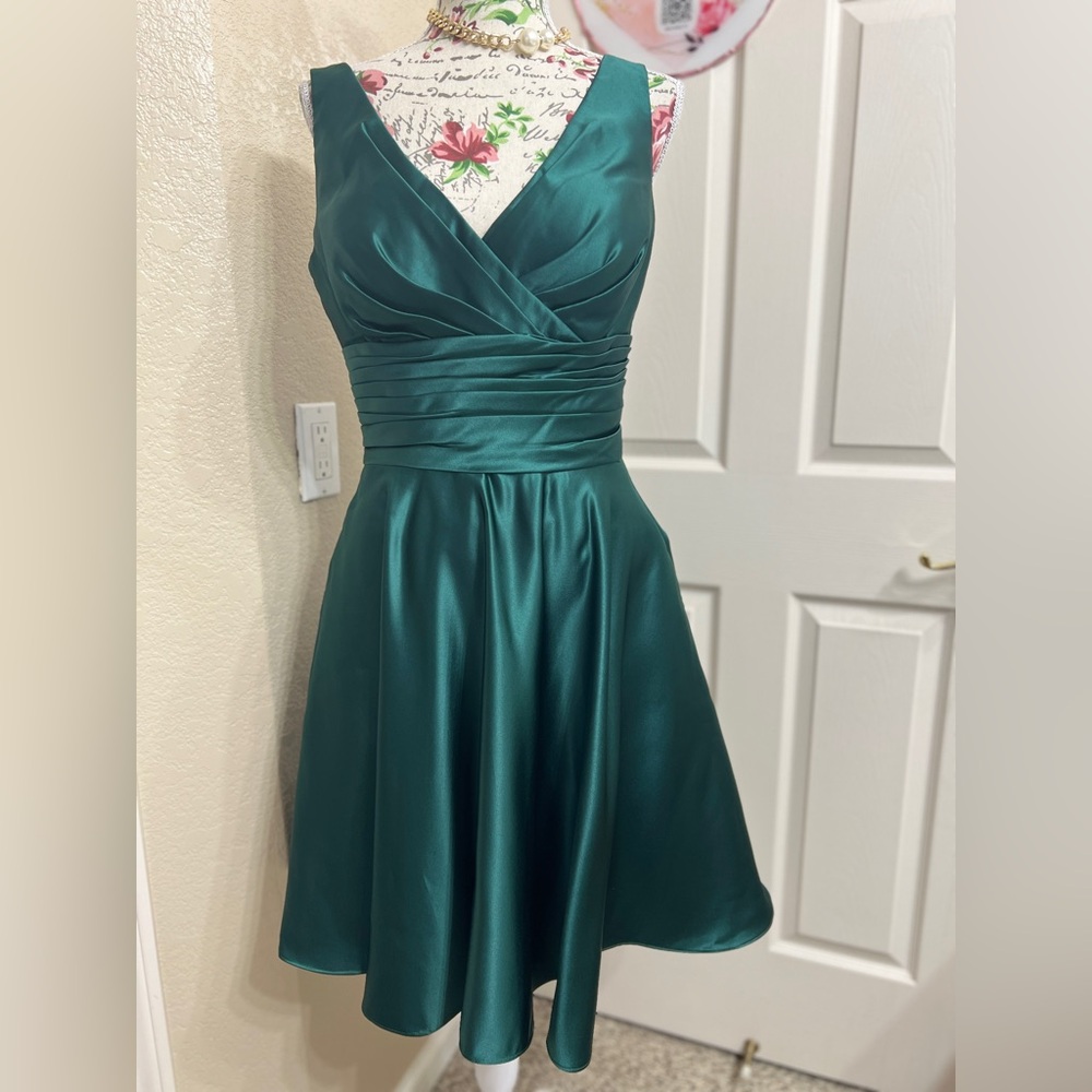 Bill Levkoff Teal Sleeveless Mini Dress